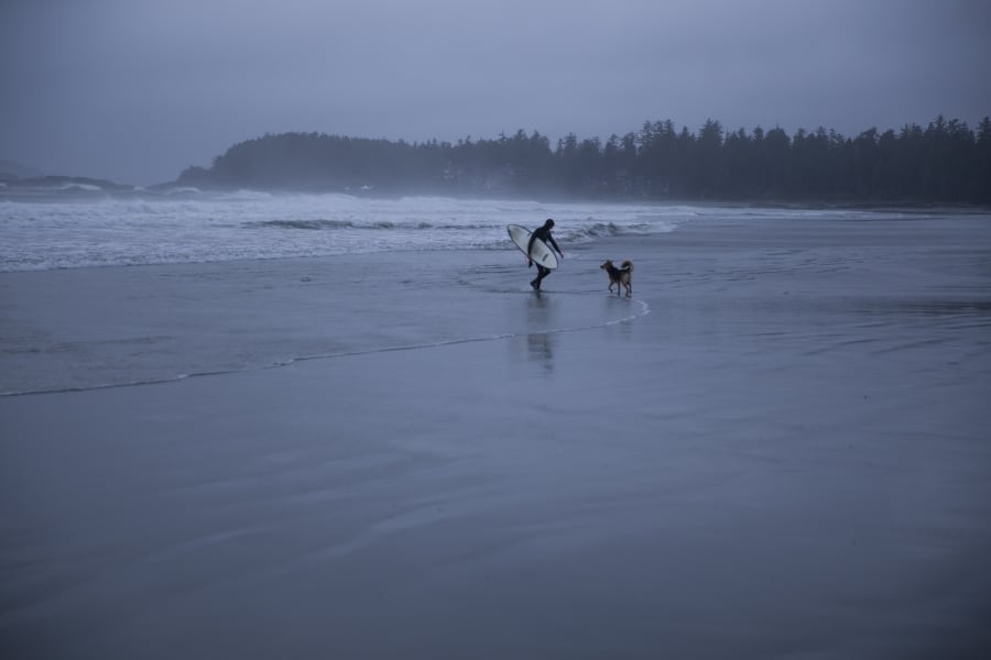 Storm season on the Pacific photo 1
