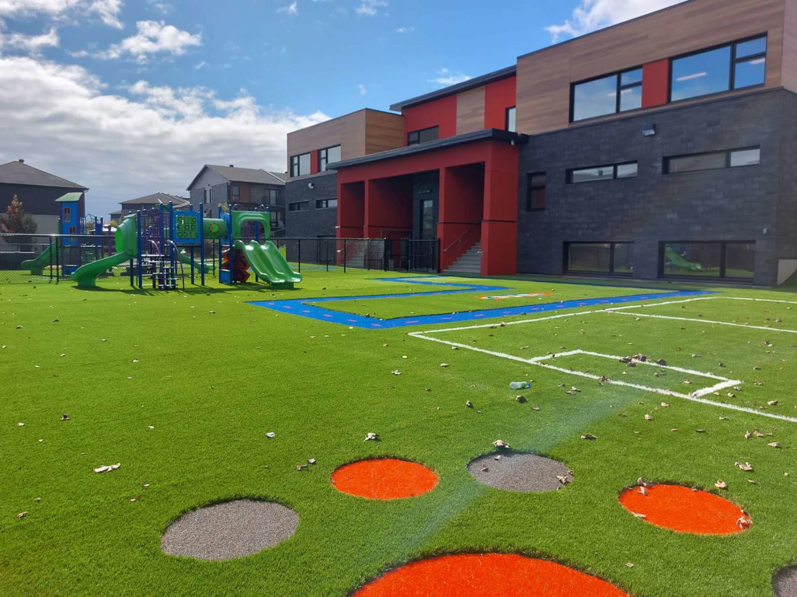 Outdoor activities — Garderie Ami Câlin