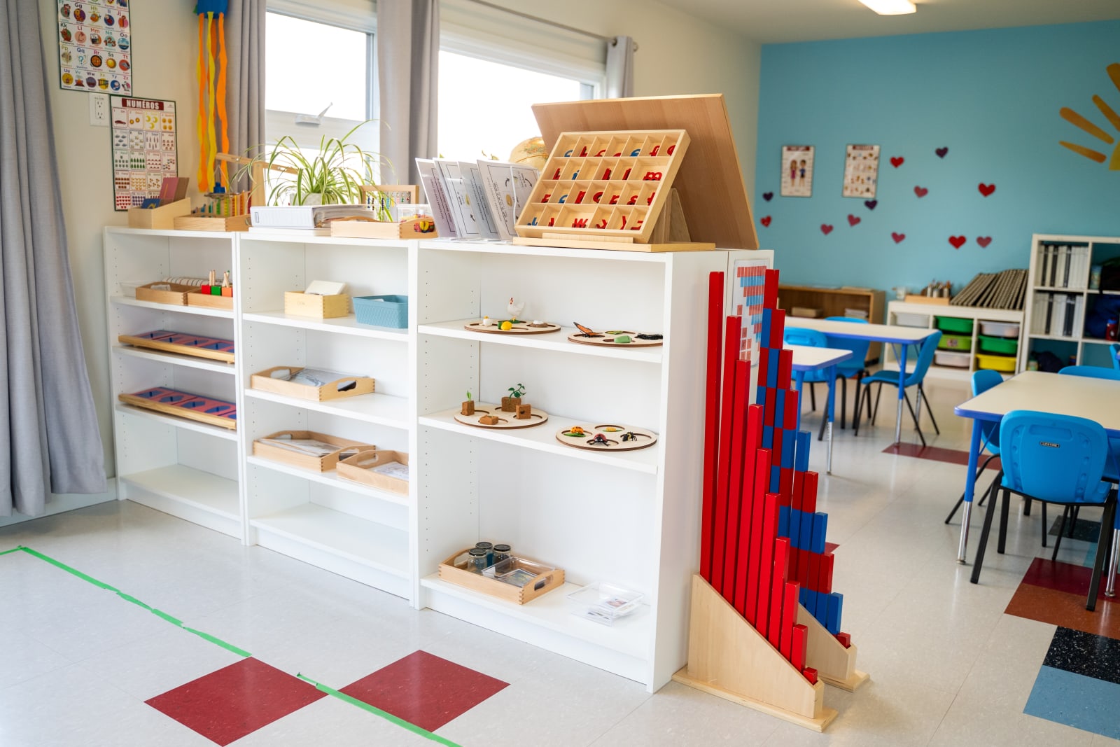 Montessori educational space — toddlers — Garderie Ami Câlin