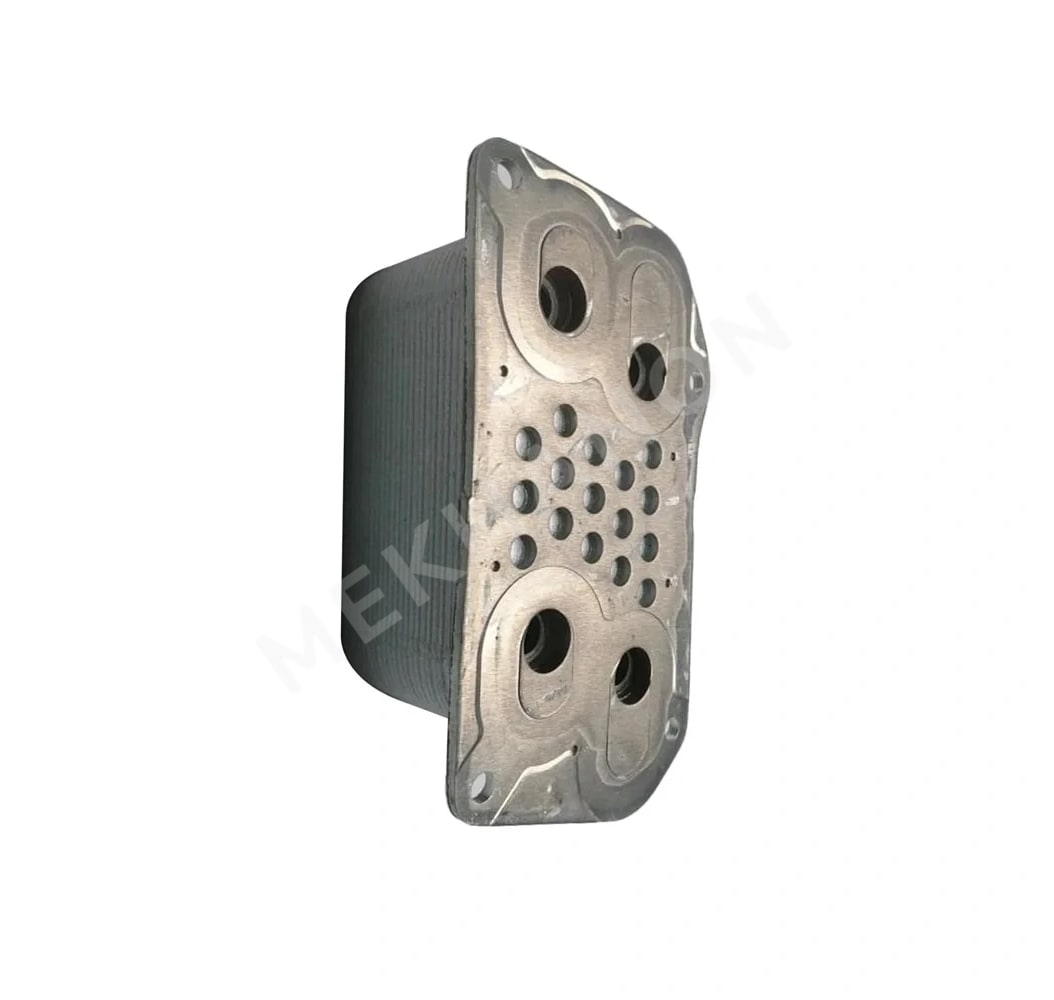 Deutz 04252961 Engine Oil Cooler - View 3