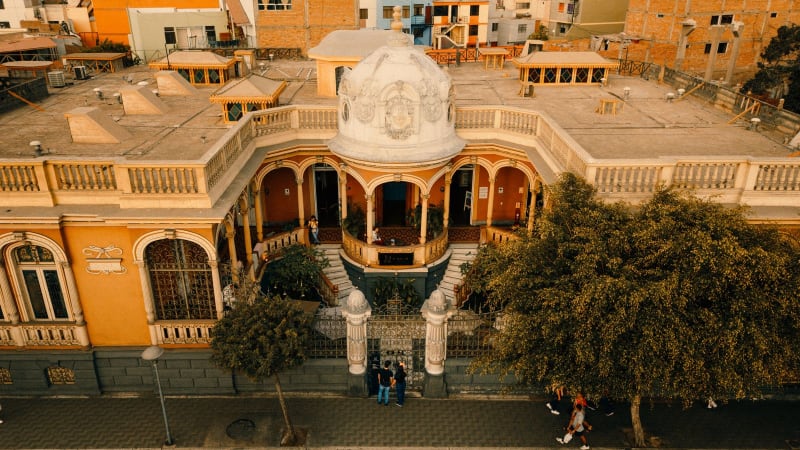 Gallery image