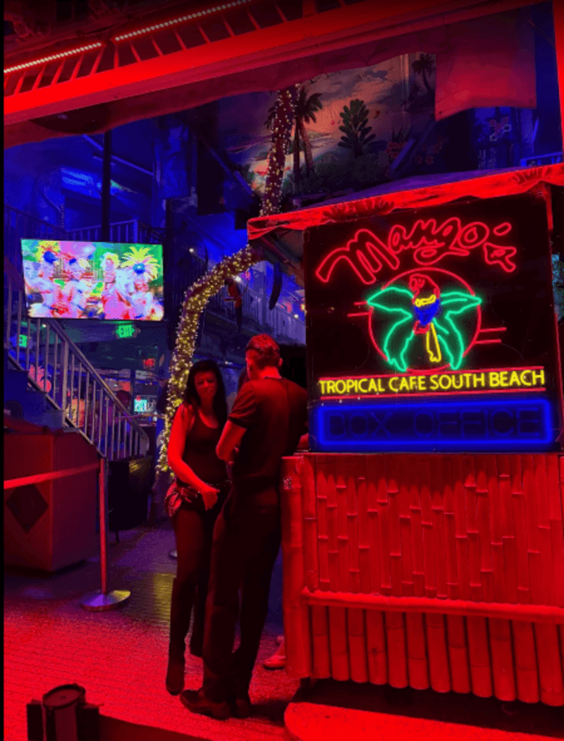 Latin Party + Mangos Club