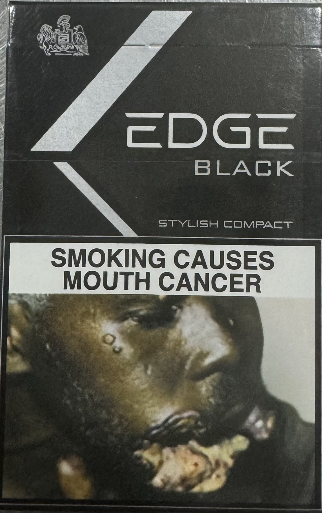 does lisa kudrow smoke cigarettes Lisa Kudrow started smoking because of giant Harvard water bugs. #comedian  #podcast #comedy