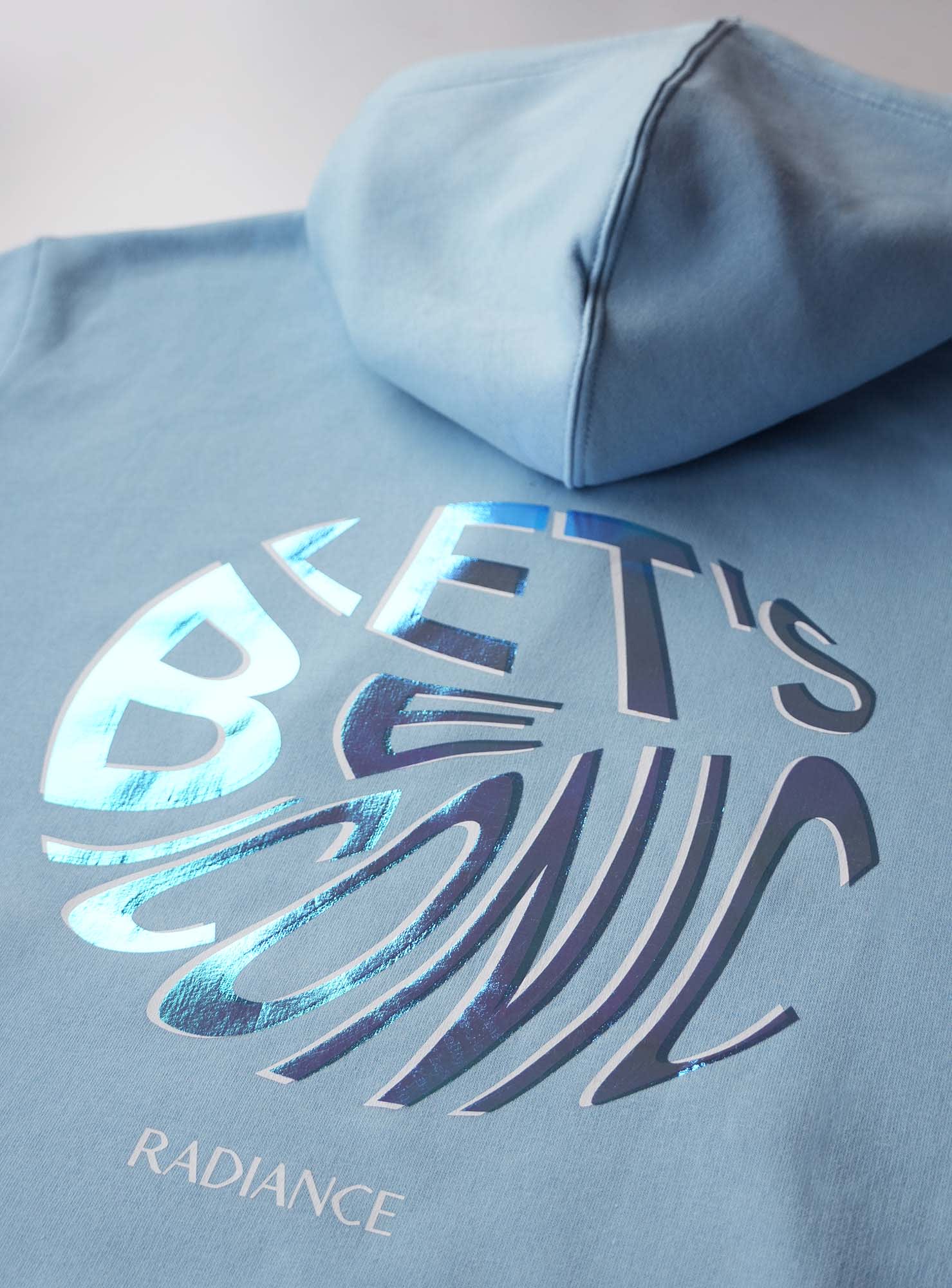 Oversized Iridiscent Blue Hoodie – Let’s Be Iconic