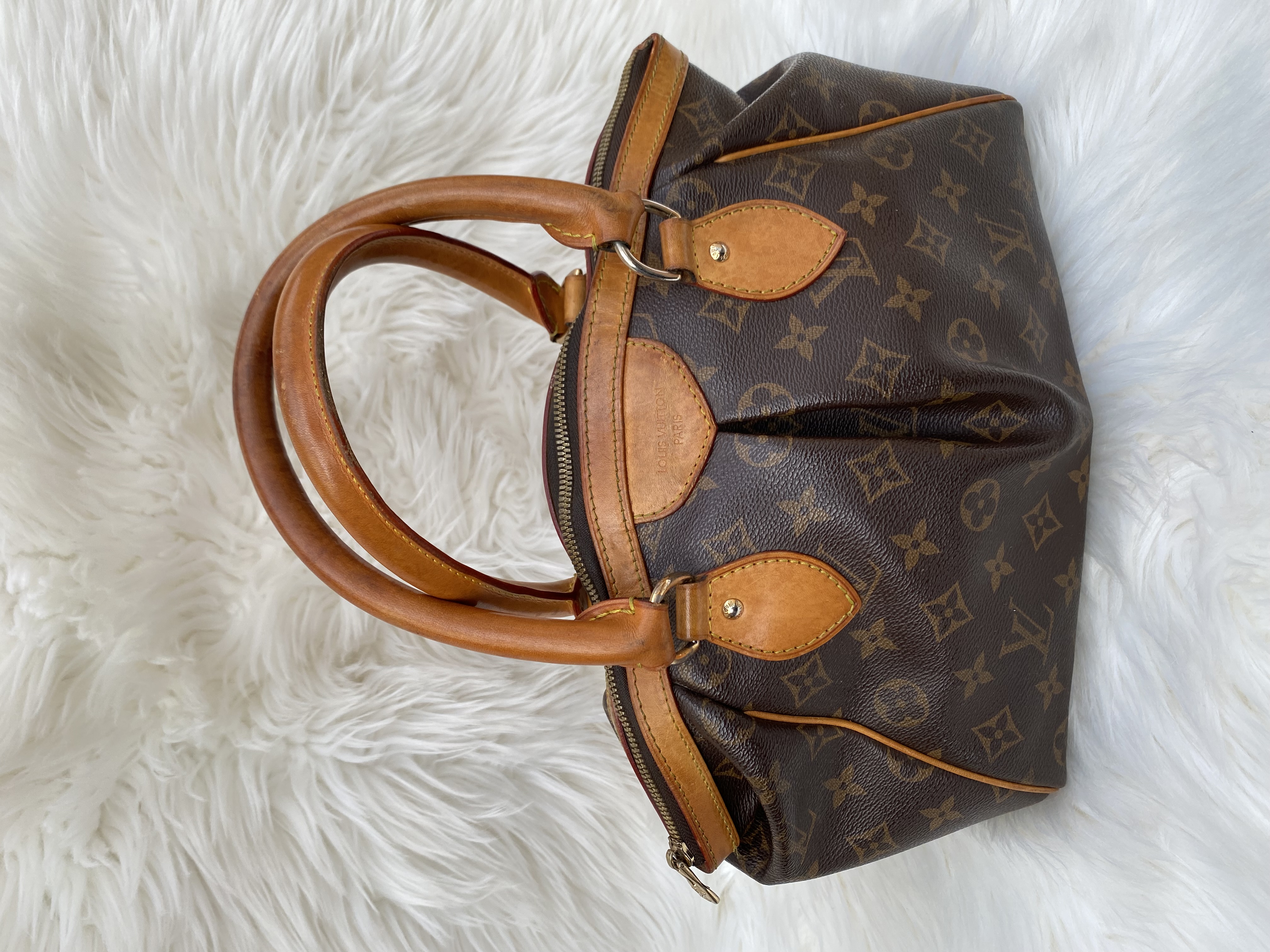 Louis  Vuitton Monogram canvas Tivoli PM Bag