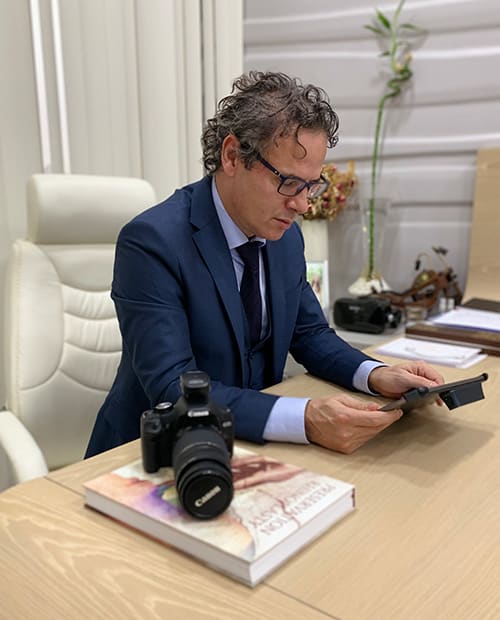 Prof. Dr. Mithat Akan interior