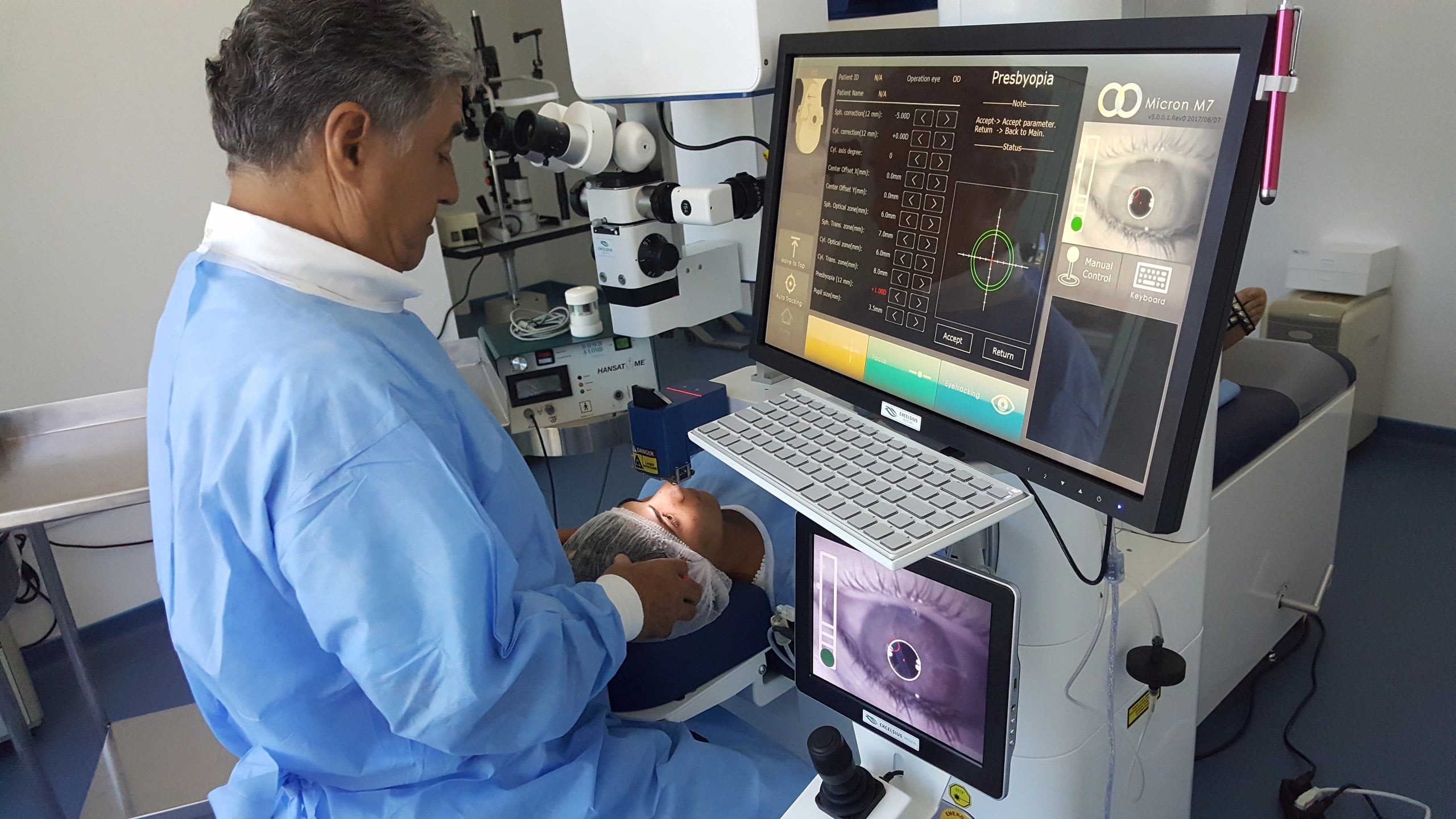 Op Dr Oktay Kumral -Göz Cerrahı interior