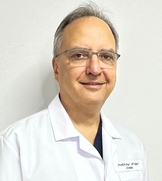 Prof. Dr. Atay Atabey -Estetia Estetik Plastik Cerrahi- interior