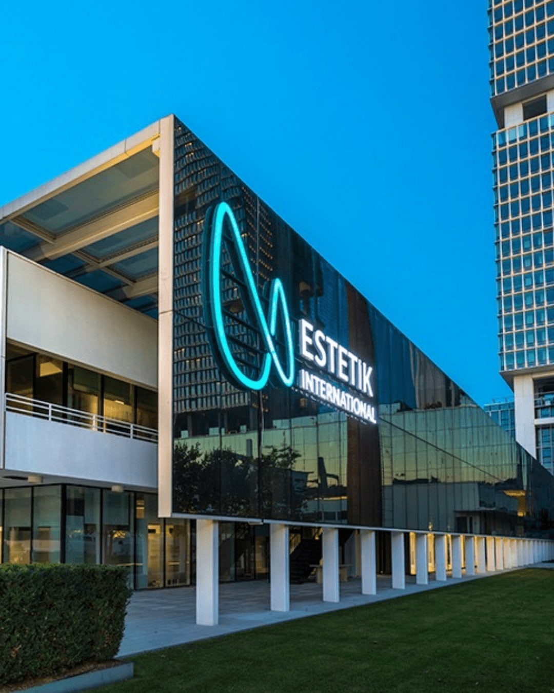 Estetik International interior