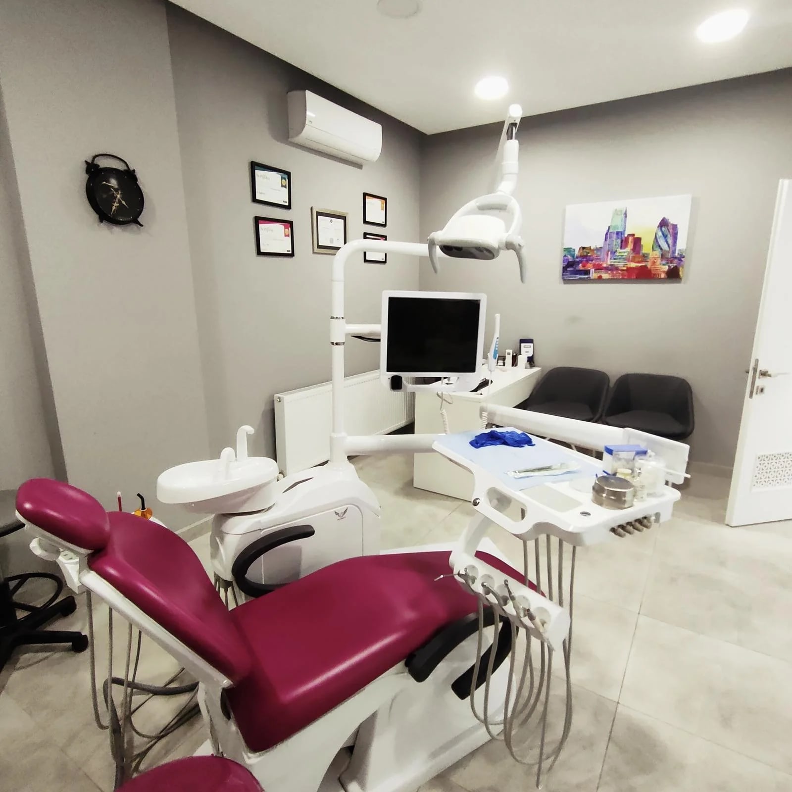 ARTDENT KLİNİK AĞIZ VE DİŞ SAĞLIĞI POLİKLİNİĞİ interior