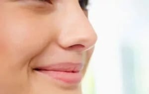 Quartz Clinique | Botoks | Dudak Dolgusu | Liposuction | Morpheus 8 | Thermage | Fotona 4D gallery image 3