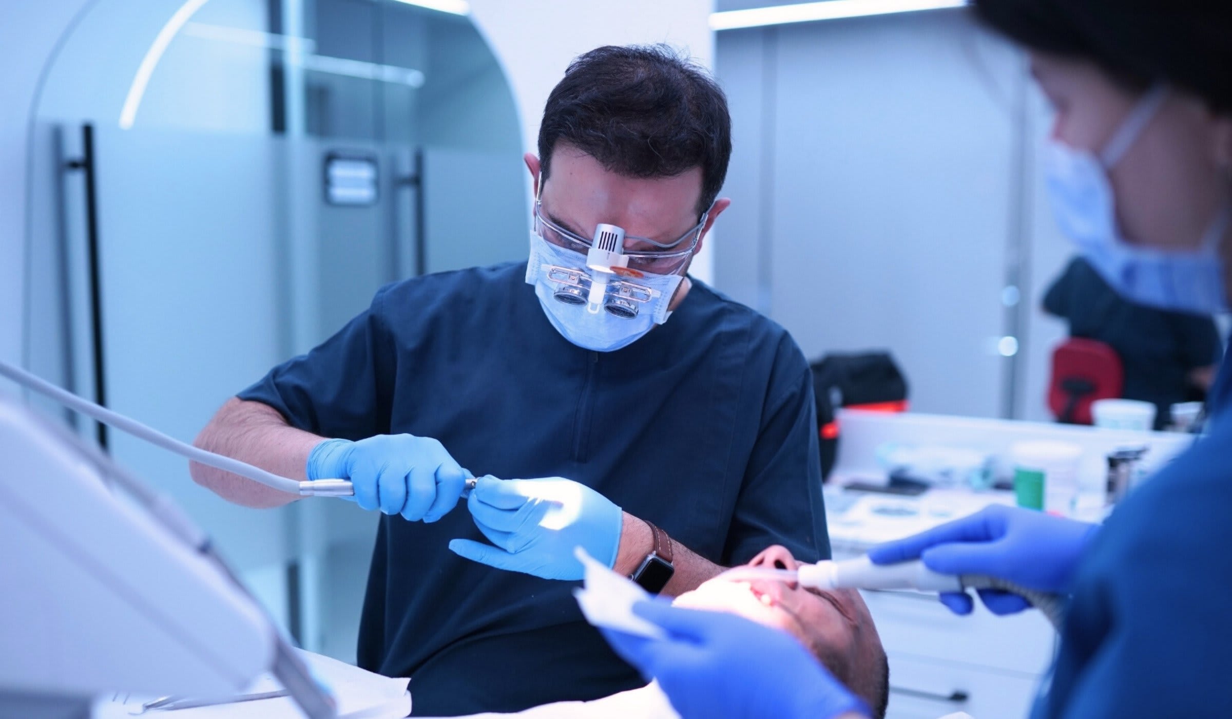 Dentaliva Başakşehir Ağız ve Diş Sağlığı Polikliniği gallery image 1