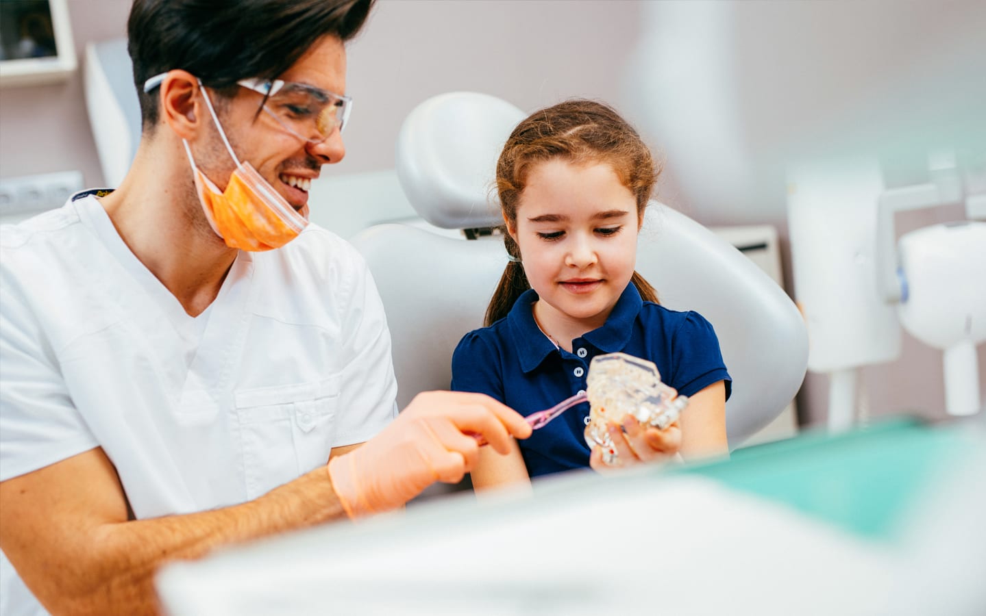 Dr. med. dent. Bahri Adis gallery image 5