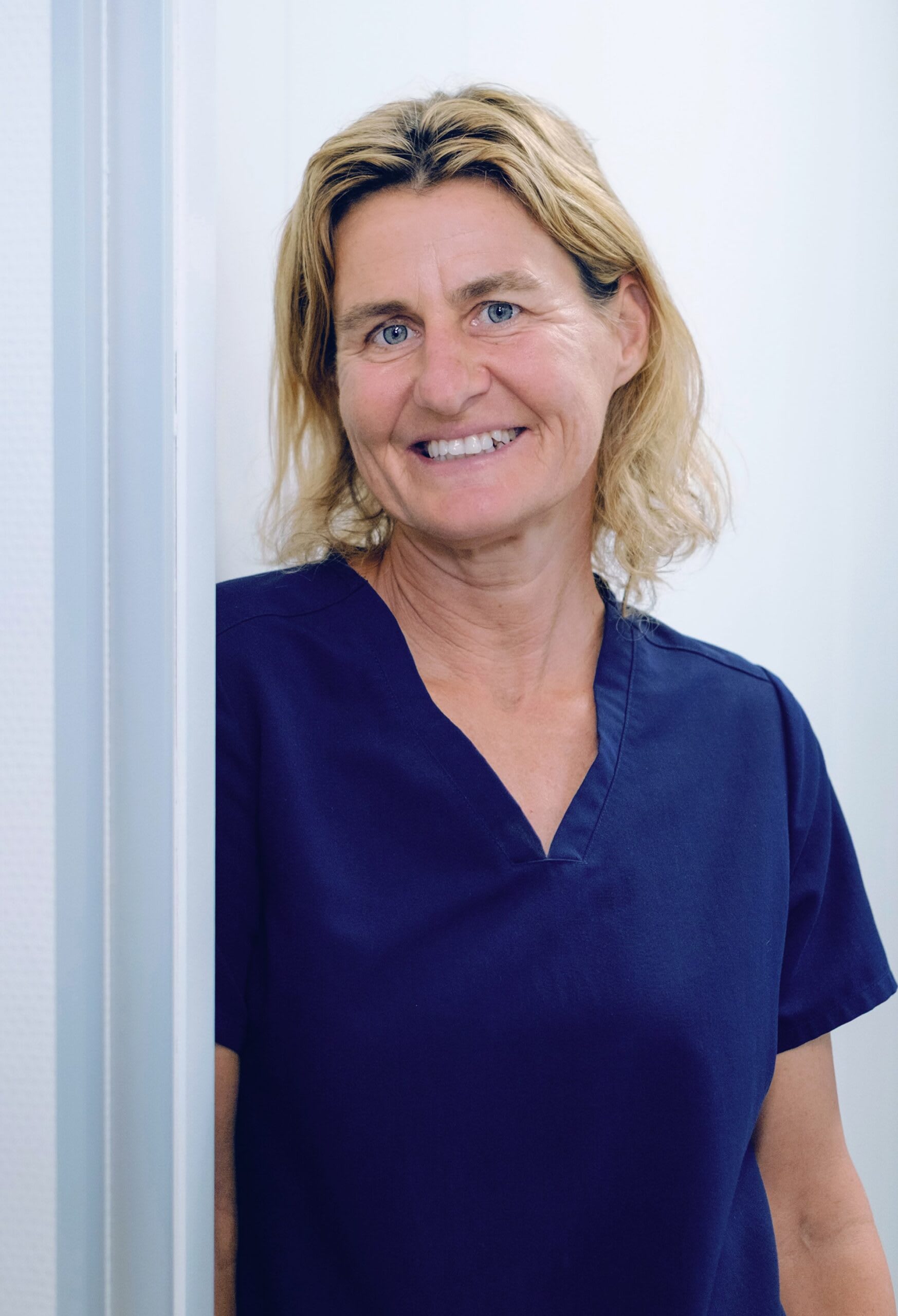 dentique. Zahnarztpraxis Dr. Bokor gallery image 2