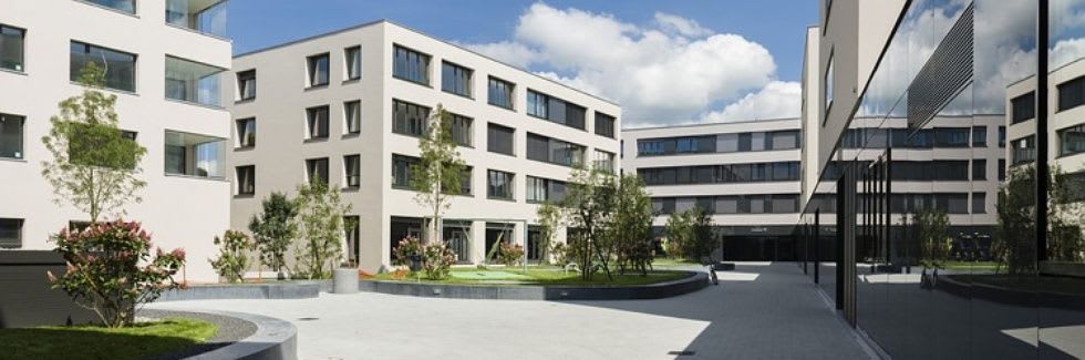 Dr. Dr. Henri Thuau Mund-Kiefer-Gesichtschirurgie gallery image 5