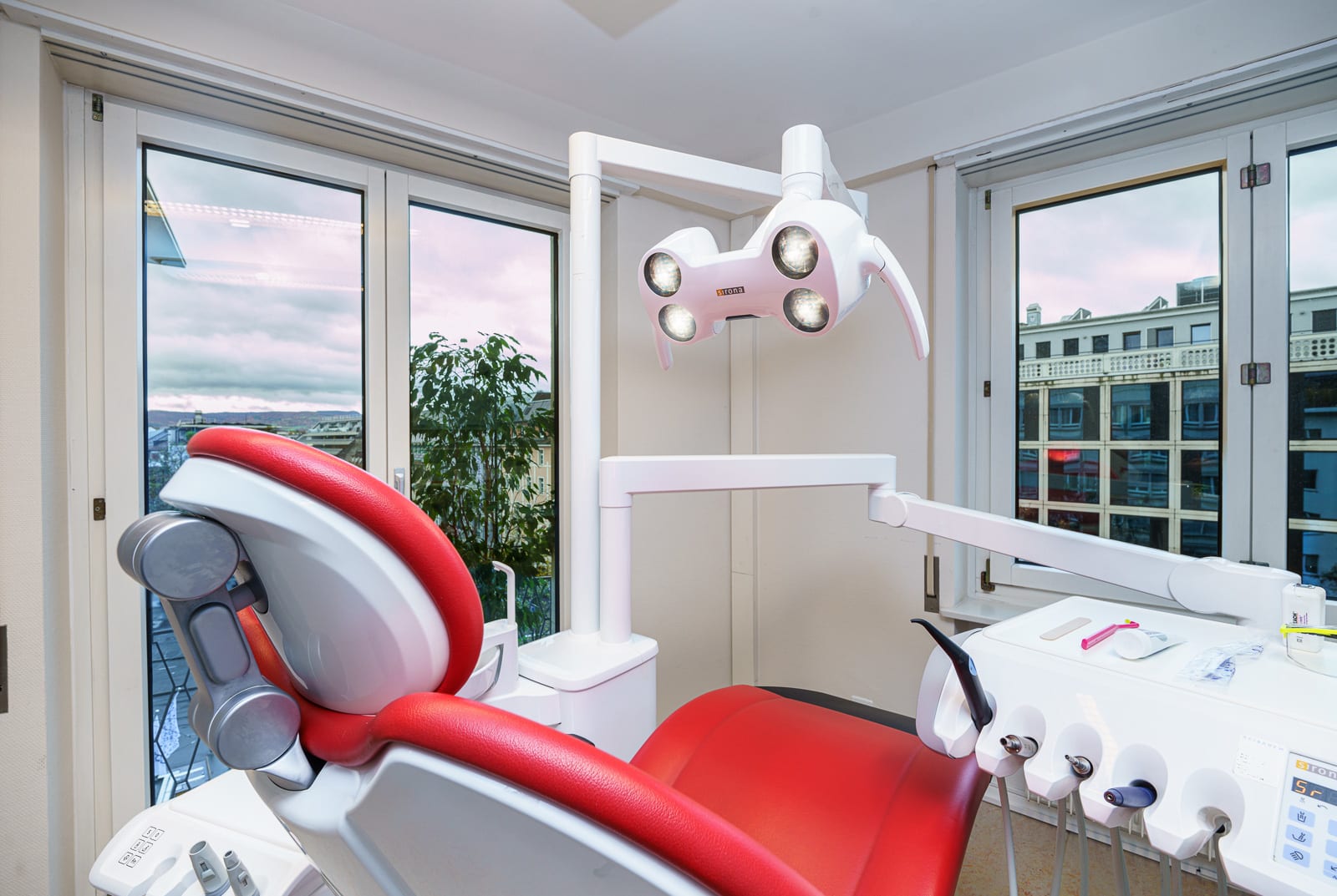 Zahnarztpraxis Basel Dent interior