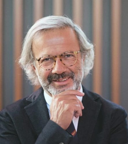 Prof. Dr. Ferhan Öz interior