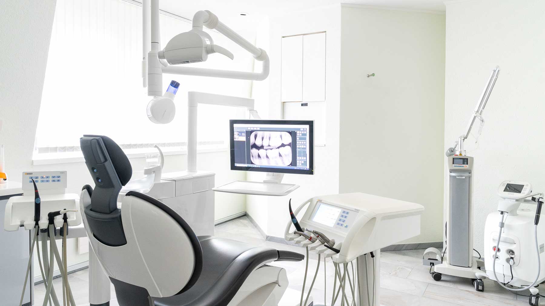 Dr. med. dent. Thomas Meier gallery image 3