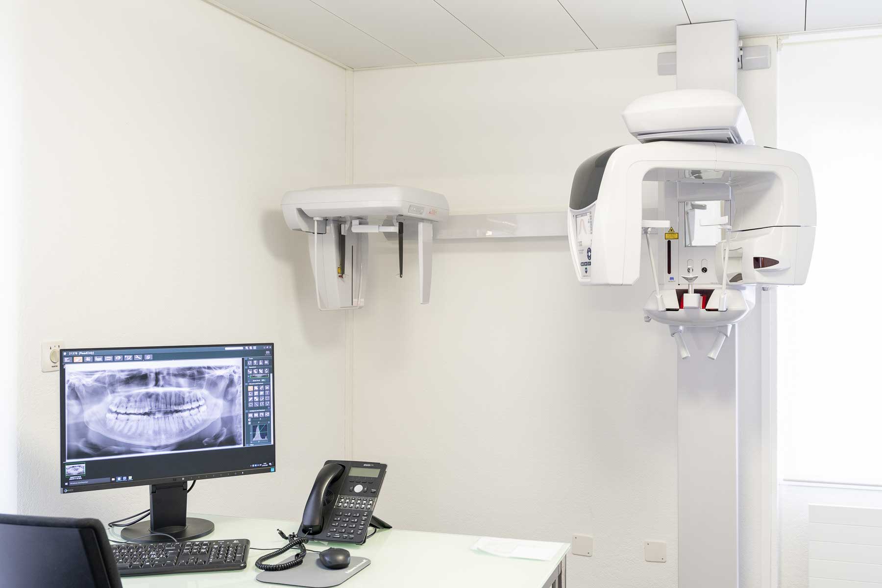 Dr. med. dent. Thomas Meier gallery image 7