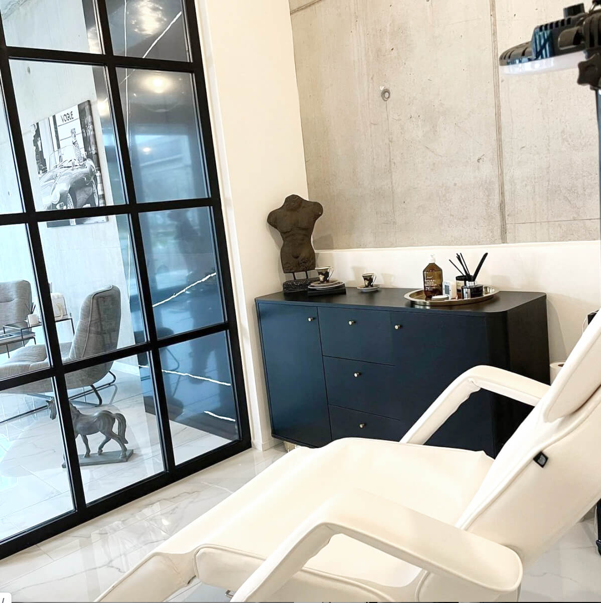 hairbooster - Haarklinik für Haartransplantation | PRP | Mesotherapie gallery image 4