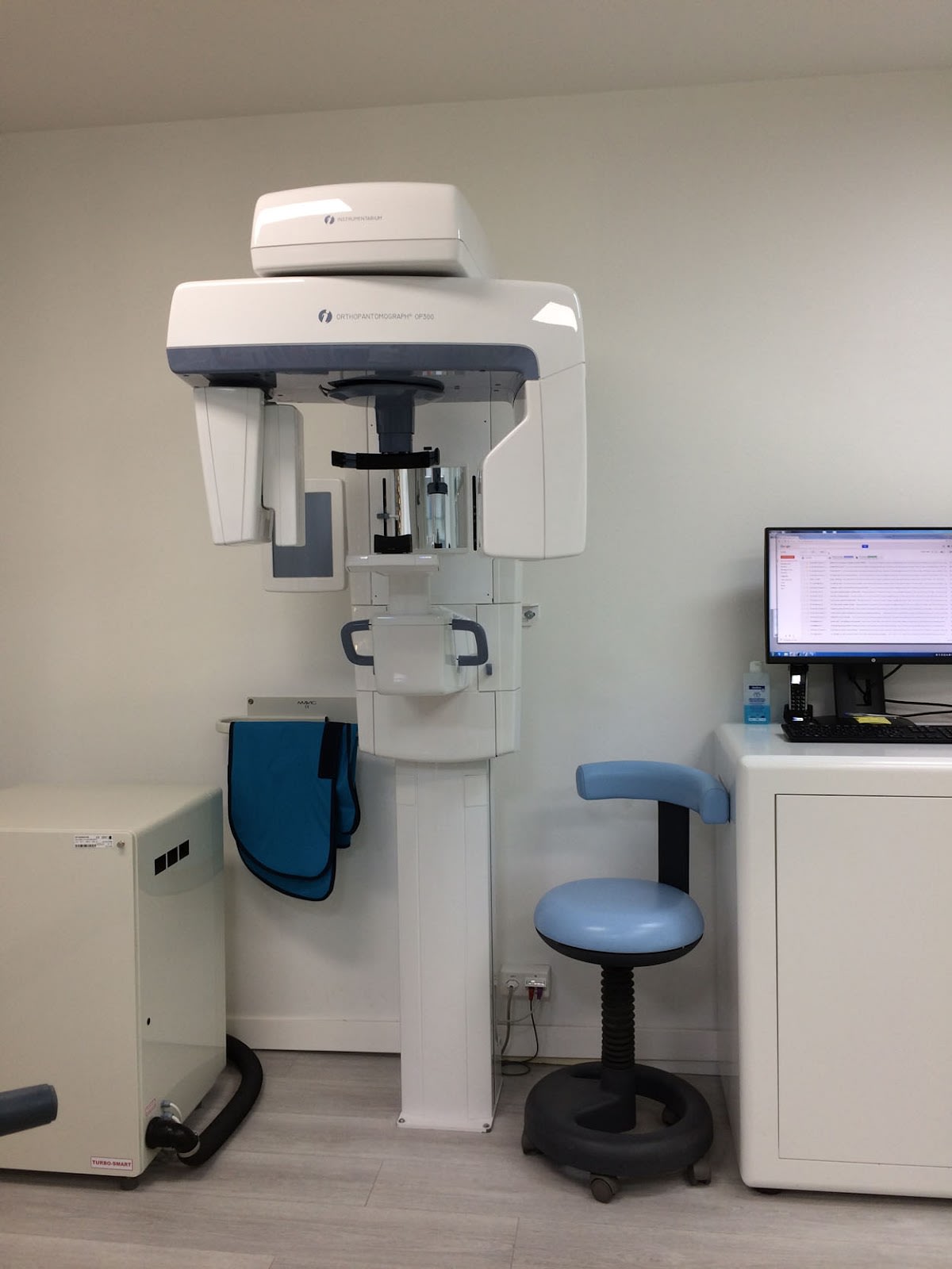 DENTISTE LAUSANNE | CABINET DENTAIRE | URGENCES DENTAIRES gallery image 5