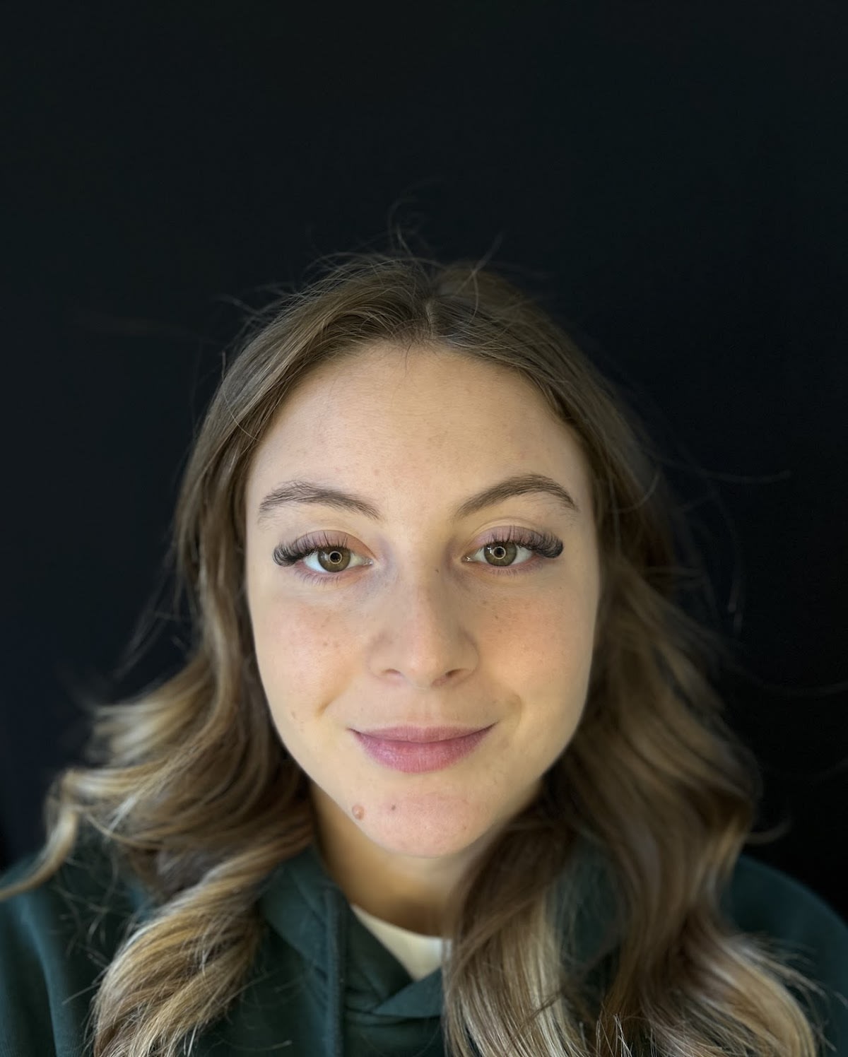 Geneva Eyes - Extensions de cils et Browlift gallery image 10