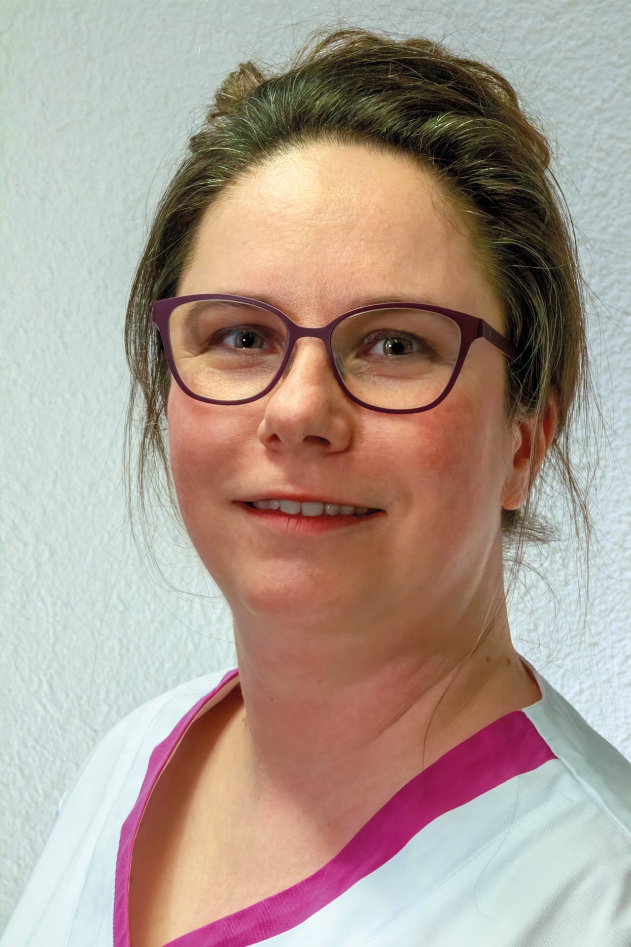 Dr. med. dent. Tomas Viktoria gallery image 2