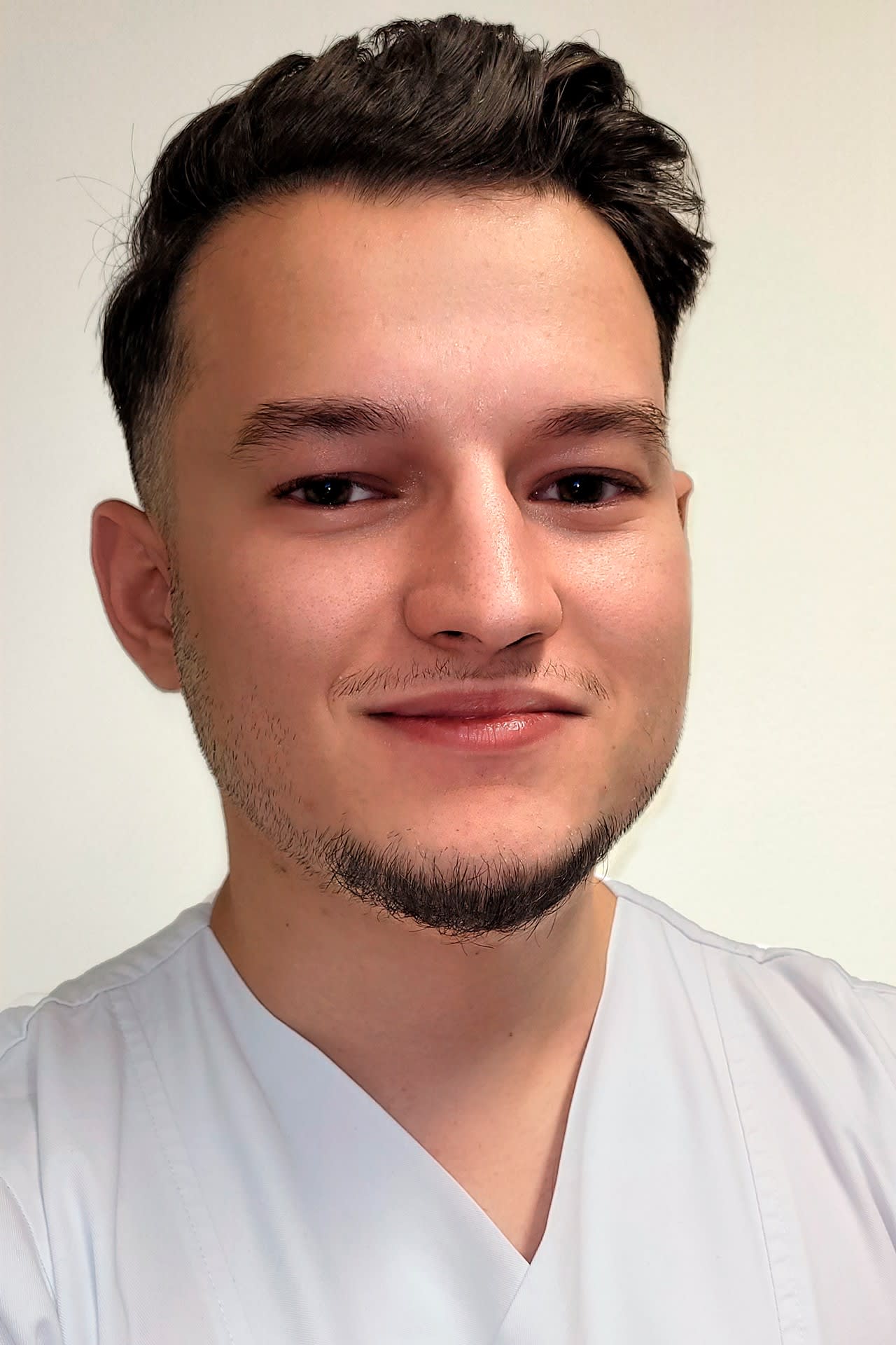 Dr. med. dent. Tomas Viktoria gallery image 5