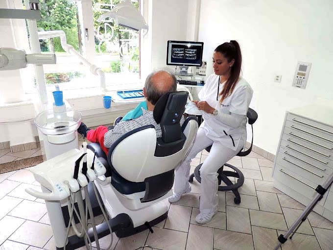 Zahnarzt Bern, Zahnarztpraxis Bern, Dentcenter gallery image 3