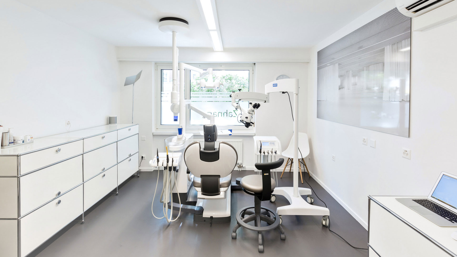 Zahnarztpraxis Dr. Mahl AG gallery image 1