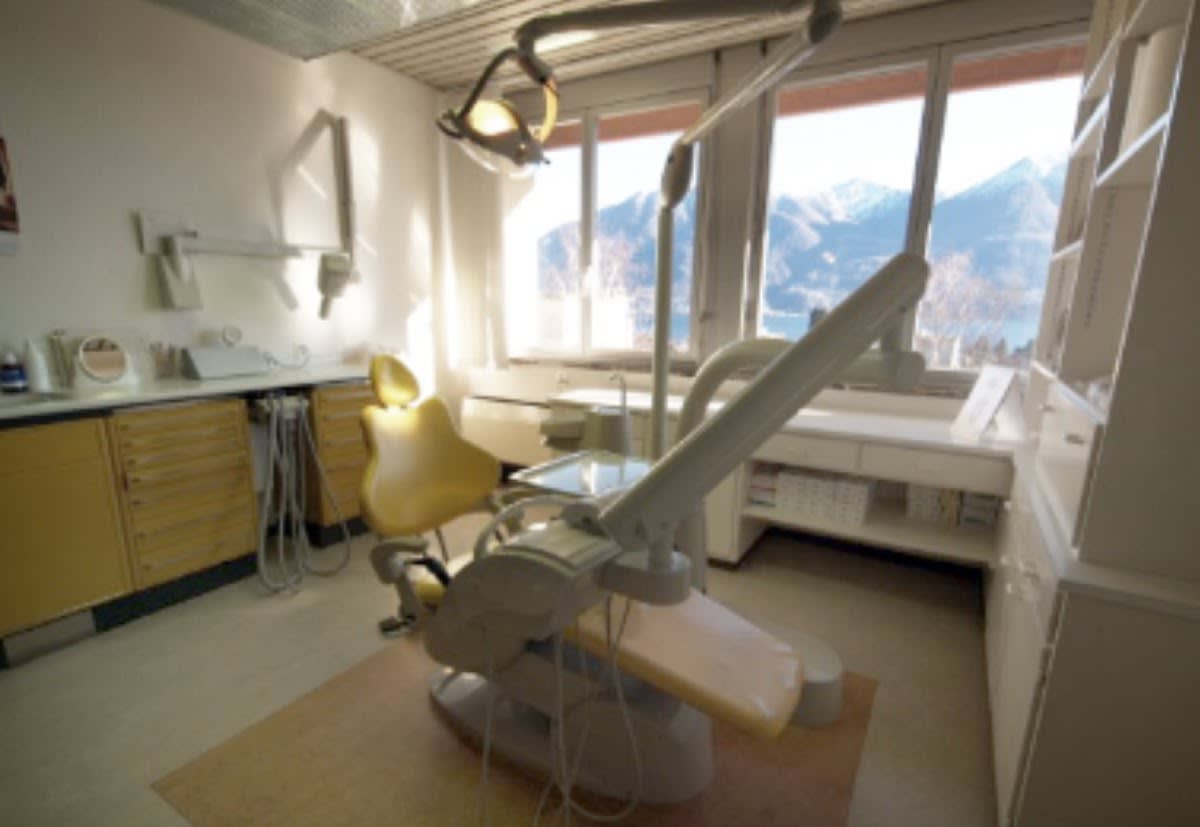 Dr. Alain Morgantini Dr. Andrea Campana Medici Dentisti gallery image 2