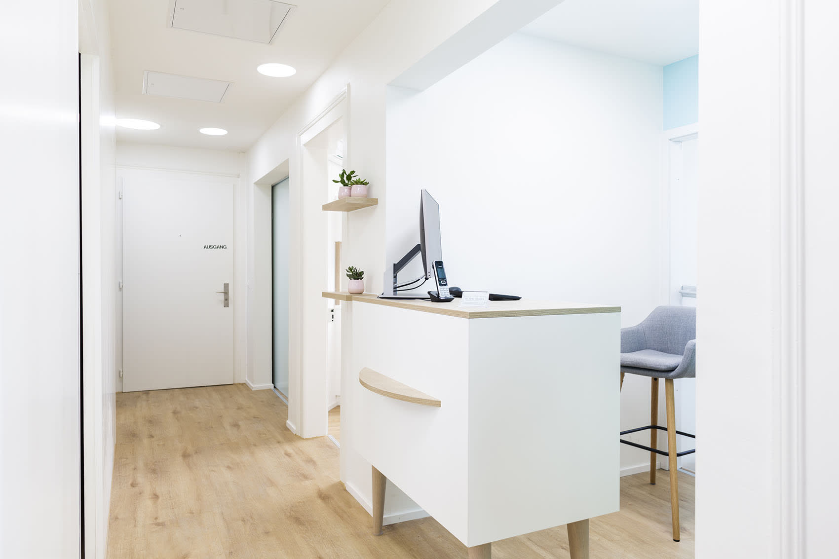 Zahnarztpraxis Dr. med. dent. Anne Harder gallery image 9