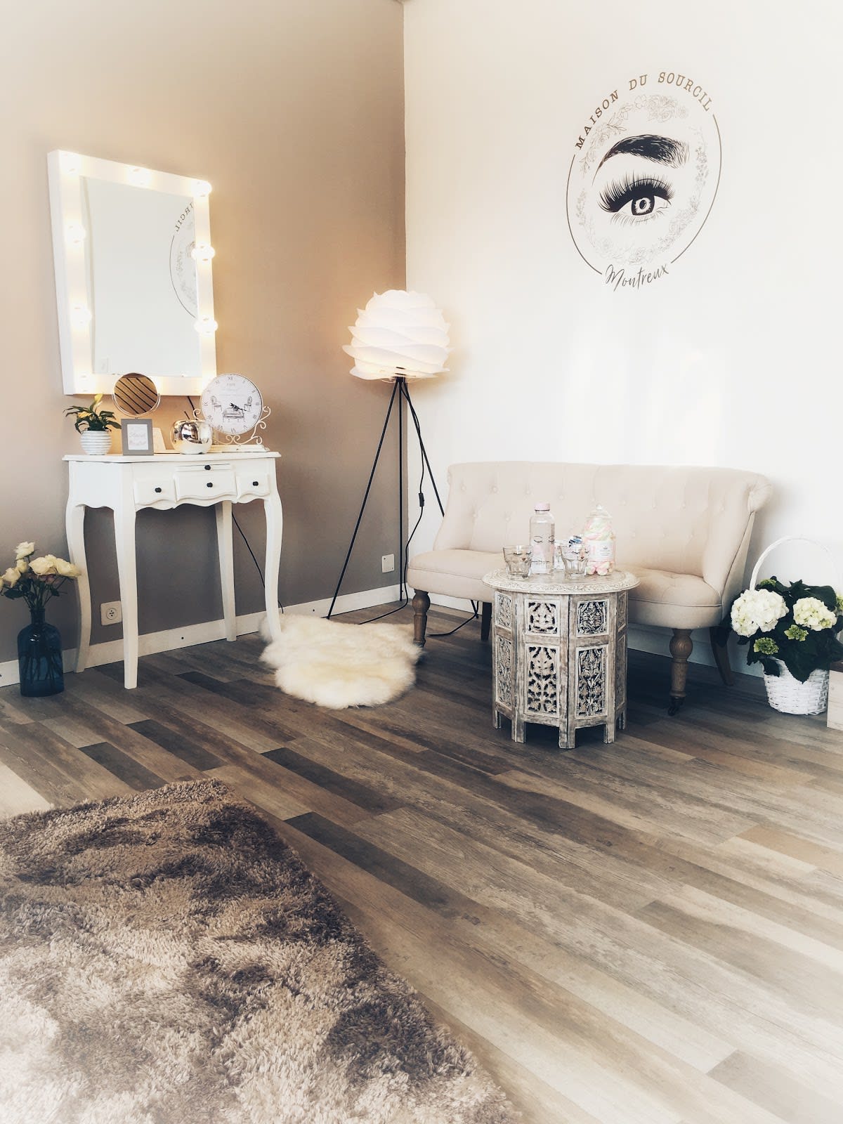 Maison du Sourcil gallery image 6