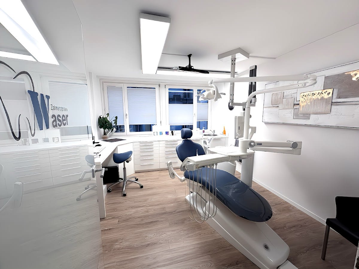 Waser Zahnarztpraxis gallery image 2