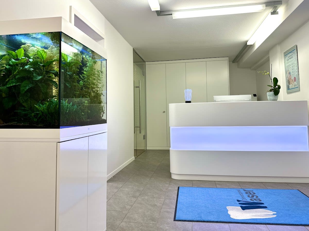 Waser Zahnarztpraxis gallery image 3