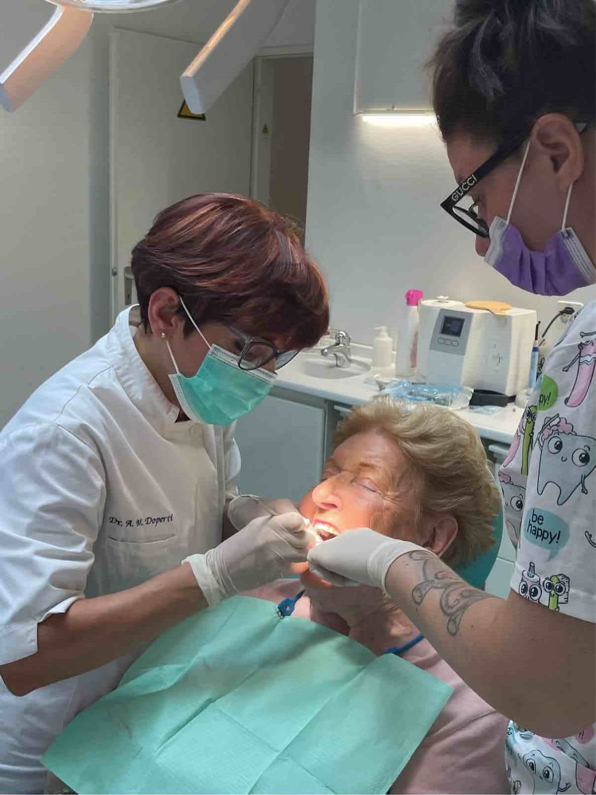 DENTAL CURE gallery image 9