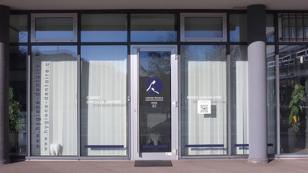 Cabinet d'hygiène dentaire Carolina Traviglia gallery image 3