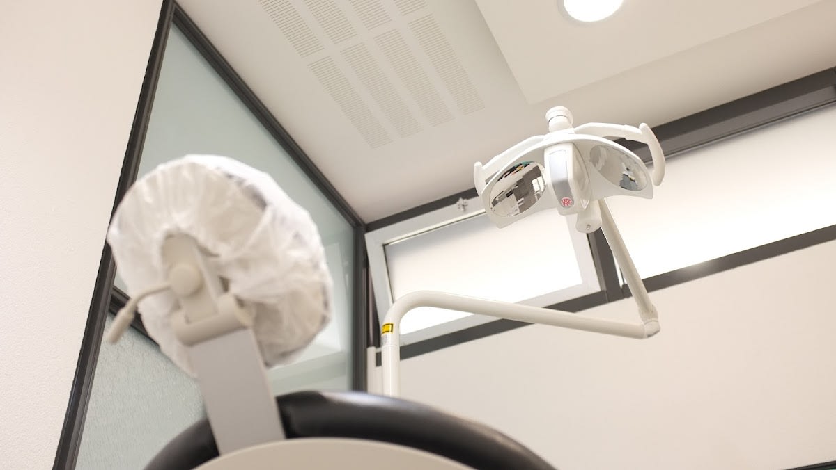 Cabinet d'hygiène dentaire Carolina Traviglia gallery image 9