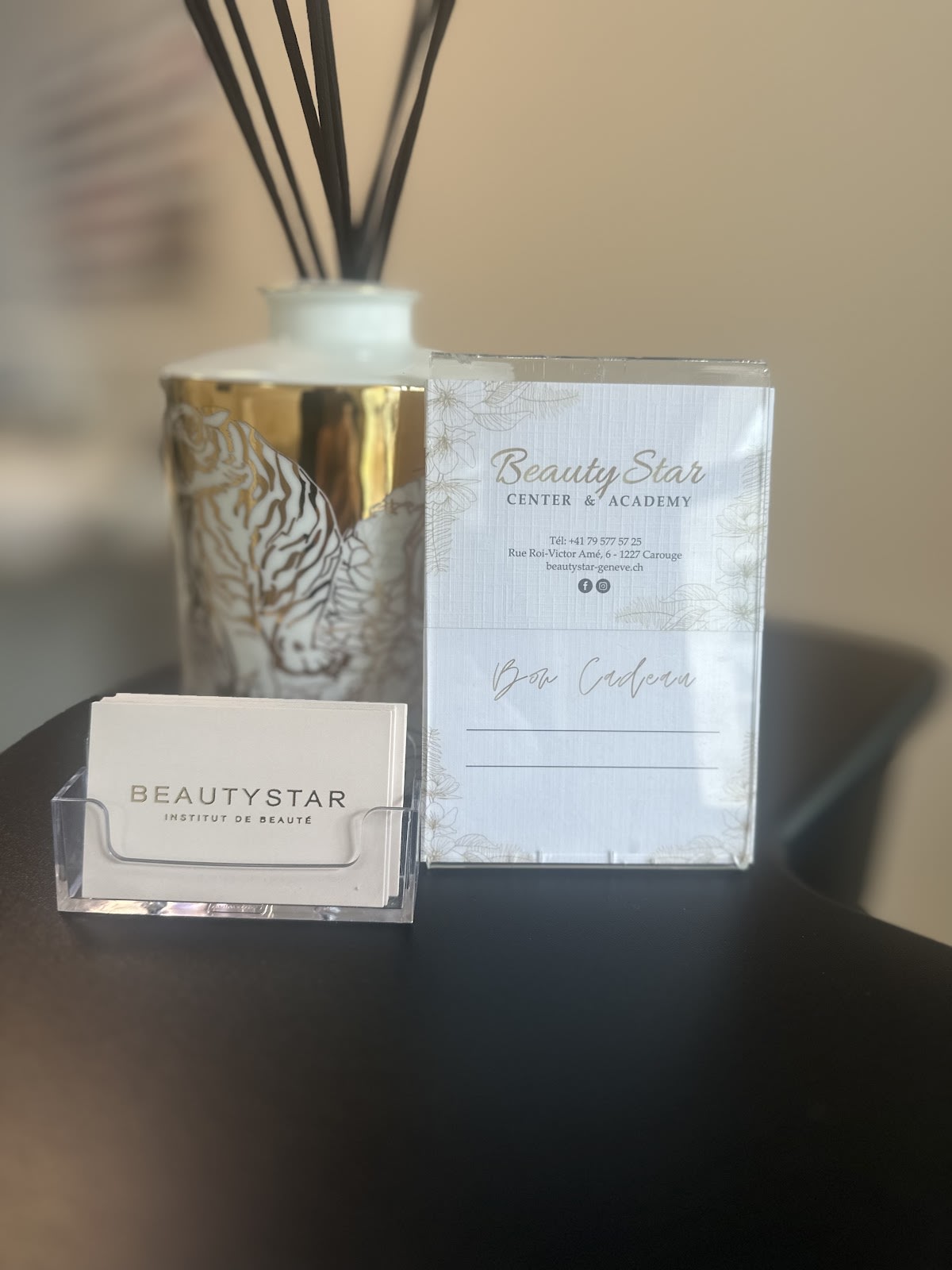 Jara Starinska gallery image 10