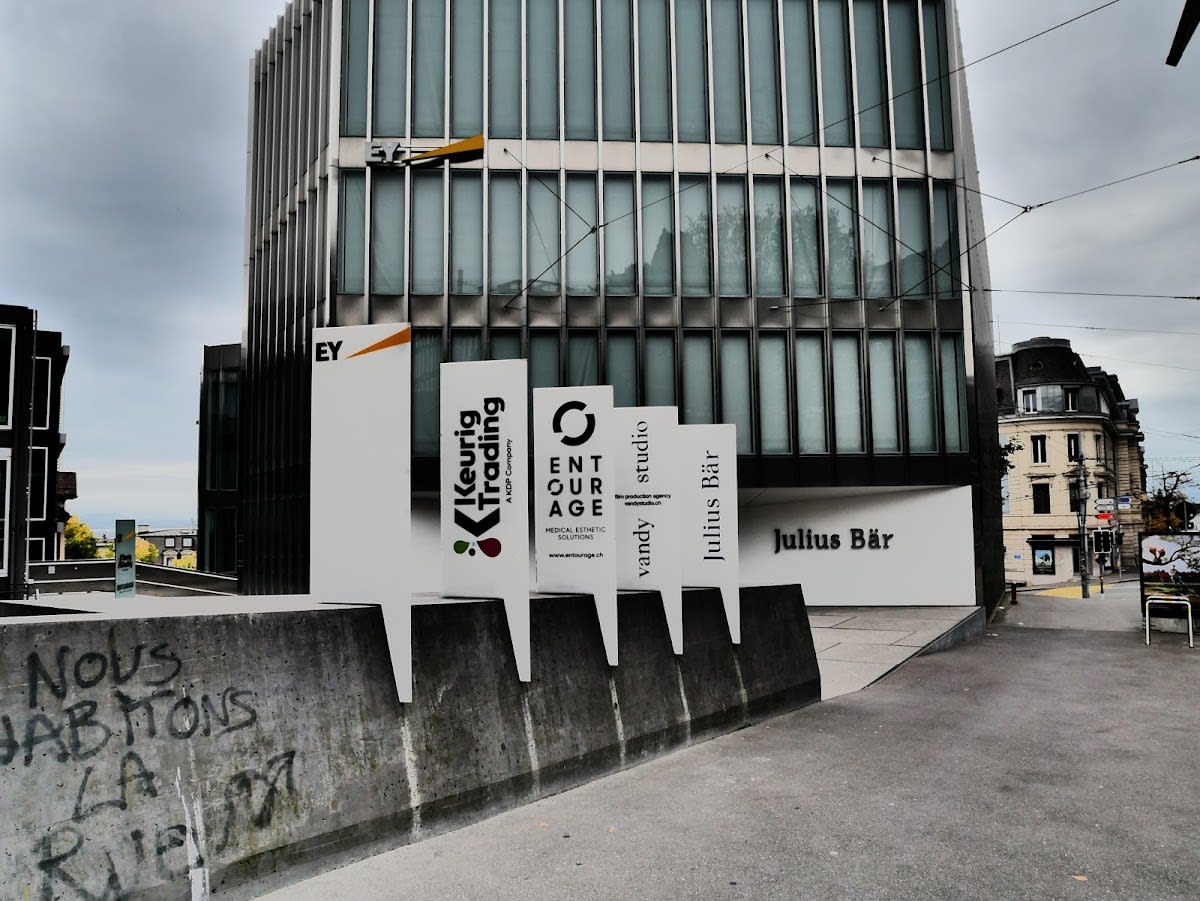 ENTOURAGE Medical Esthetic Solutions SA gallery image 9