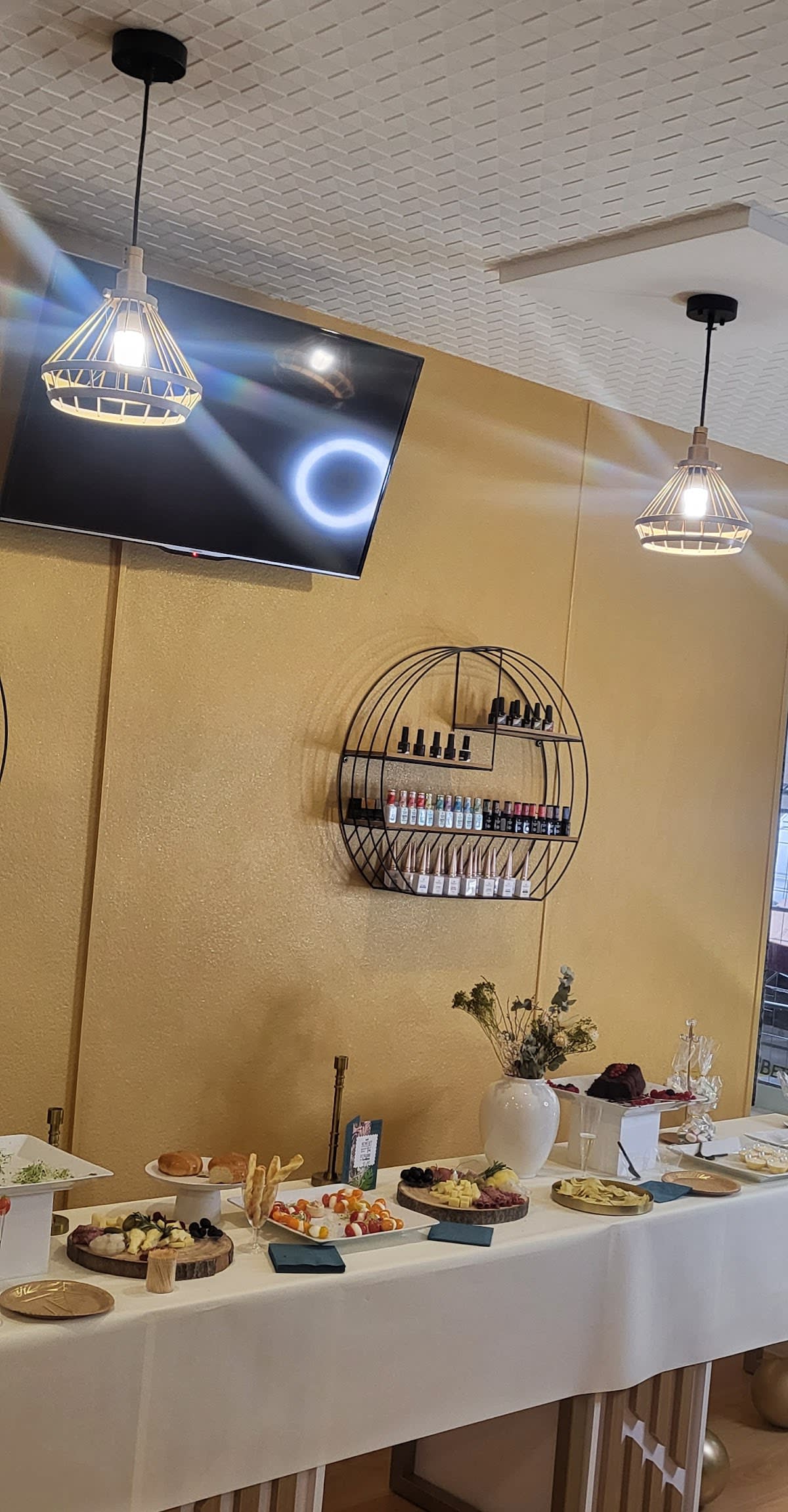 Libre institut by Karine Carvalho gallery image 9