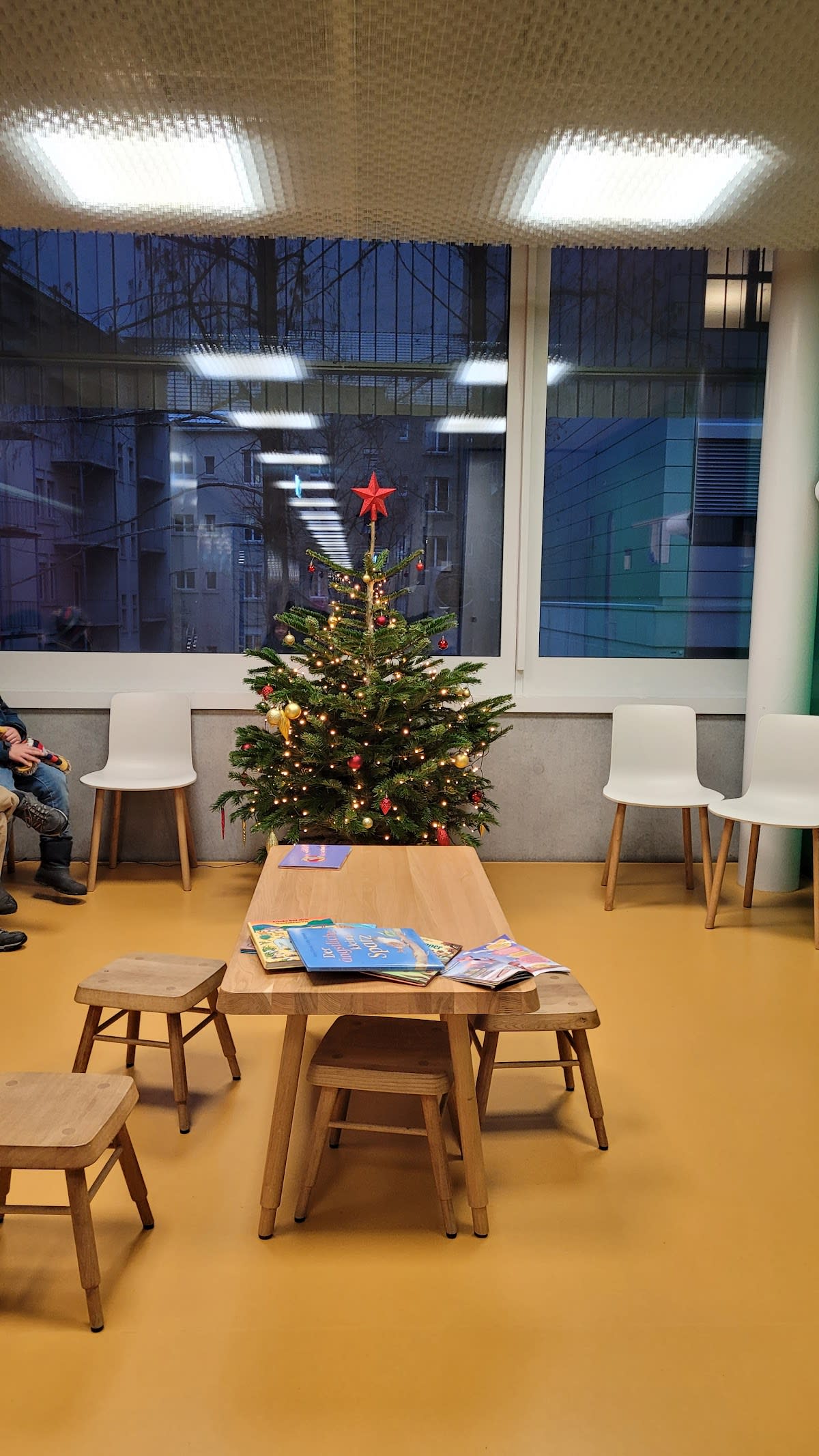 UZB | Universitäres Zentrum für Zahnmedizin Basel gallery image 9