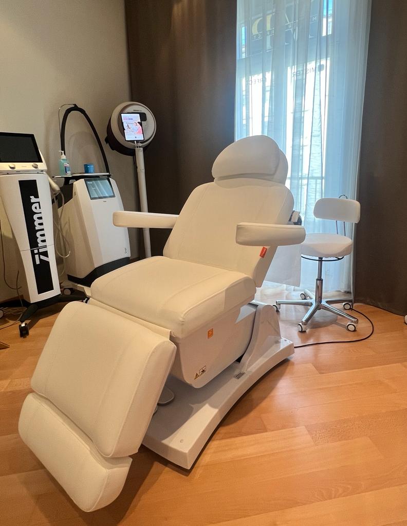 Mister Perfect gallery image 5