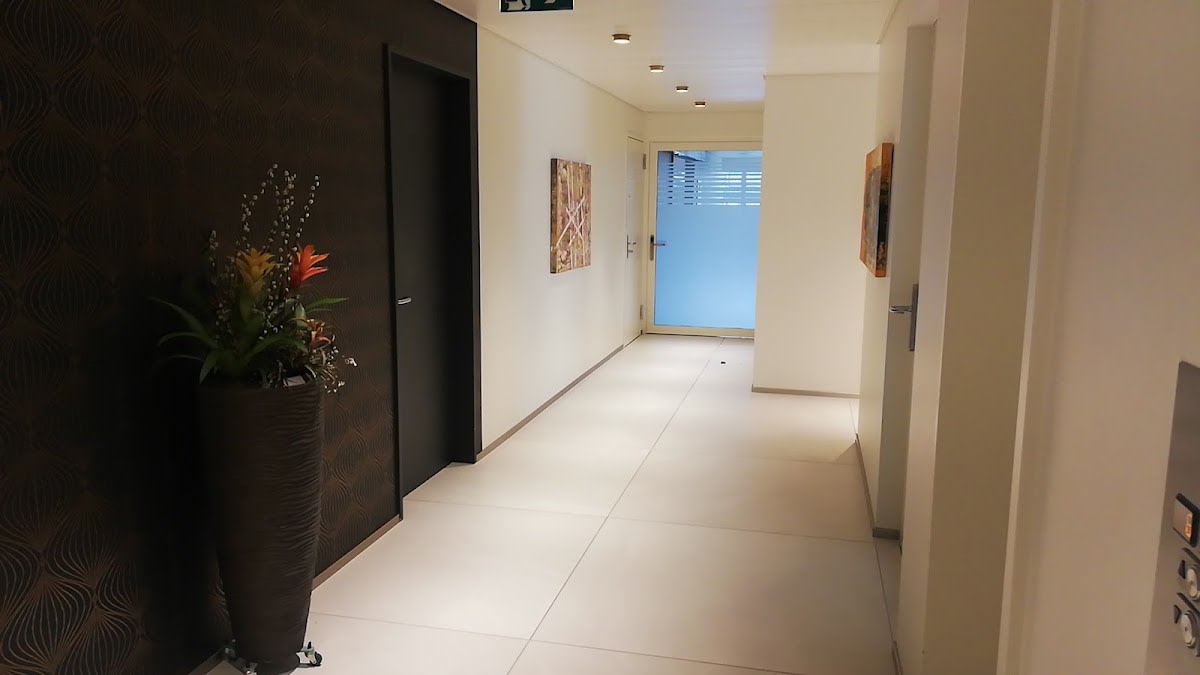 Dr. Christian Depner Plastische und Ästhetische Chirurgie gallery image 4