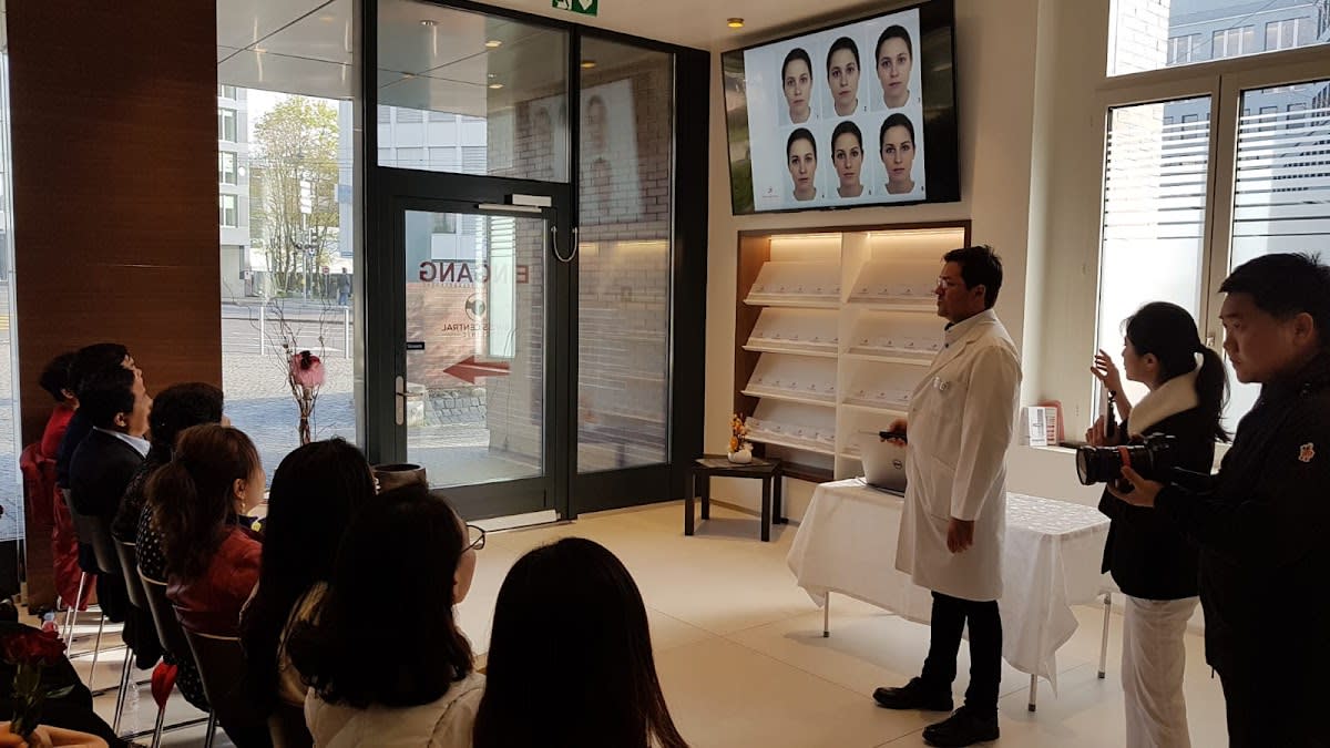 Dr. Christian Depner Plastische und Ästhetische Chirurgie gallery image 9