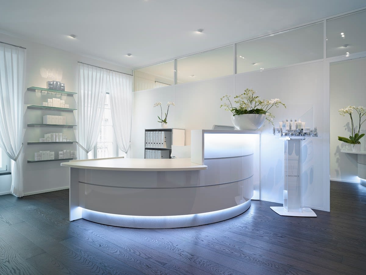 Orchimed Medizinisch-kosmetisches Institut Bern - Sanfte Ästhetik für Hautstraffung, Fettreduktion & Cellulité ohne OP gallery image 1