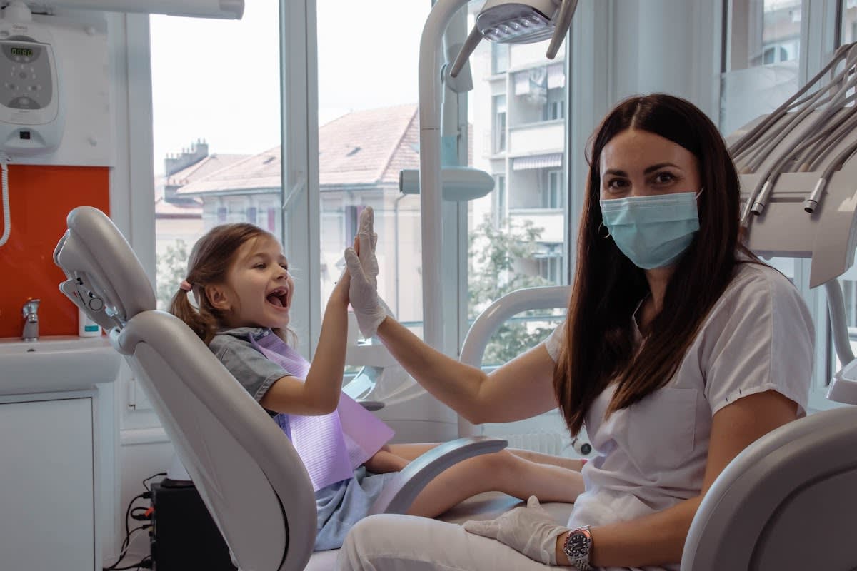 Centre Dentaire TIVOLI gallery image 1