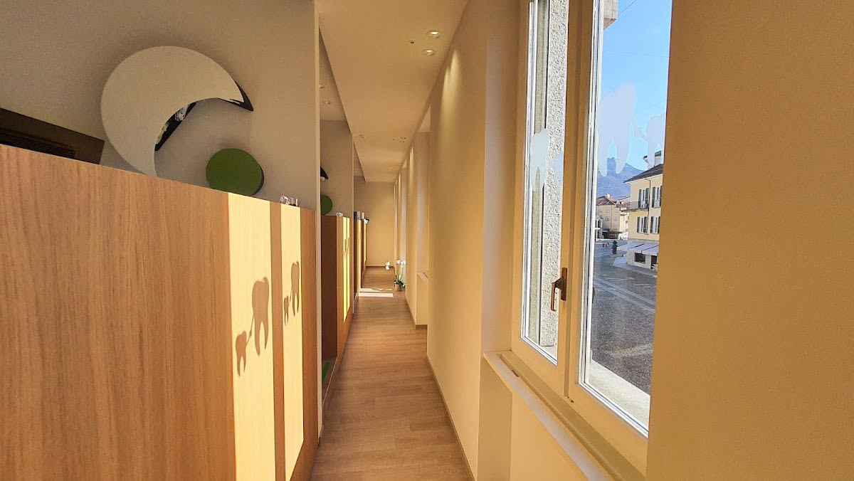 dr. med. dent. Merlo Paola gallery image 2