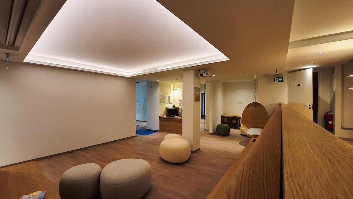 dr. med. dent. Merlo Paola gallery image 6