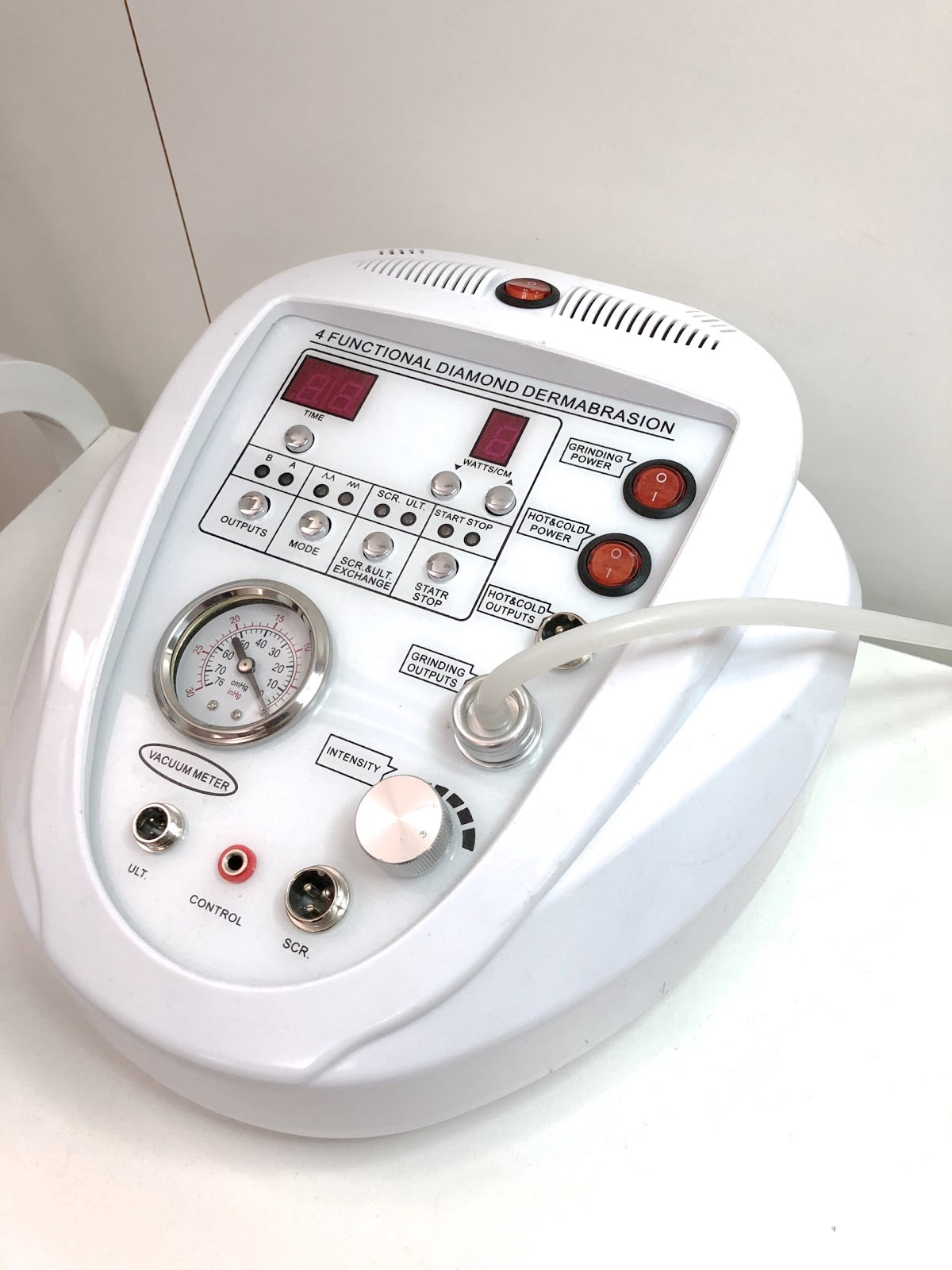 Institut de beauté Gala - HIFU / EPILATION à GENEVE gallery image 6